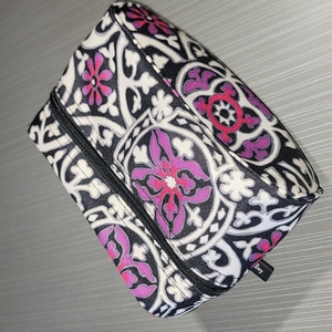 Vera Bradley Travel Sized‎ Cosmetic/Toiletry Case. Gently Used. No Flaws.